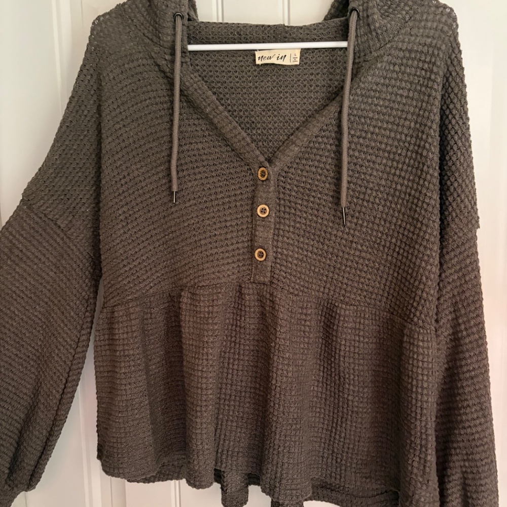 Babydoll Sweater V Neck - Picture 5 of 6
